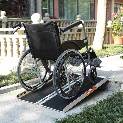 73cm Ανοιχτό πλάτος T3-T8 Αλουμινένια ράμπα για τα σκαλιά των σπιτιών Πύλες Σκάλες Αδιάβροχη επιφάνεια