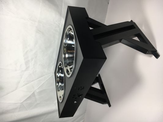 Μαύρο από ανοξείδωτο χάλυβα διπλό μπολ στέκεται για μεγάλα σκυλιά Δεν υπάρχει διαρροή Αδιάβροχο ρυθμιζόμενο ύψος προστασία του τραχήλου