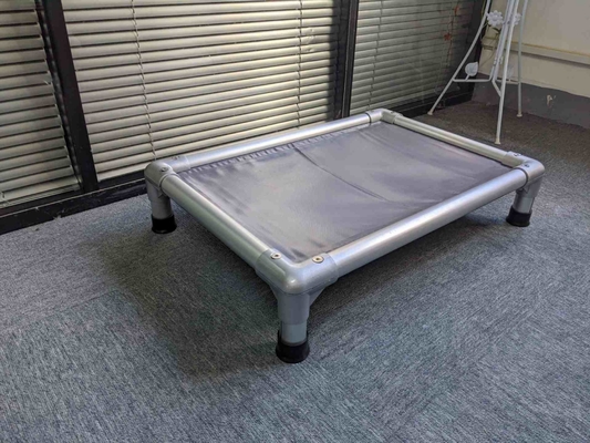 Αδιάβροχο Customized Aluminum Frame Dog Bed για μεγάλα σκυλιά Εύκολο πλύσιμο Luxury Pet Bed