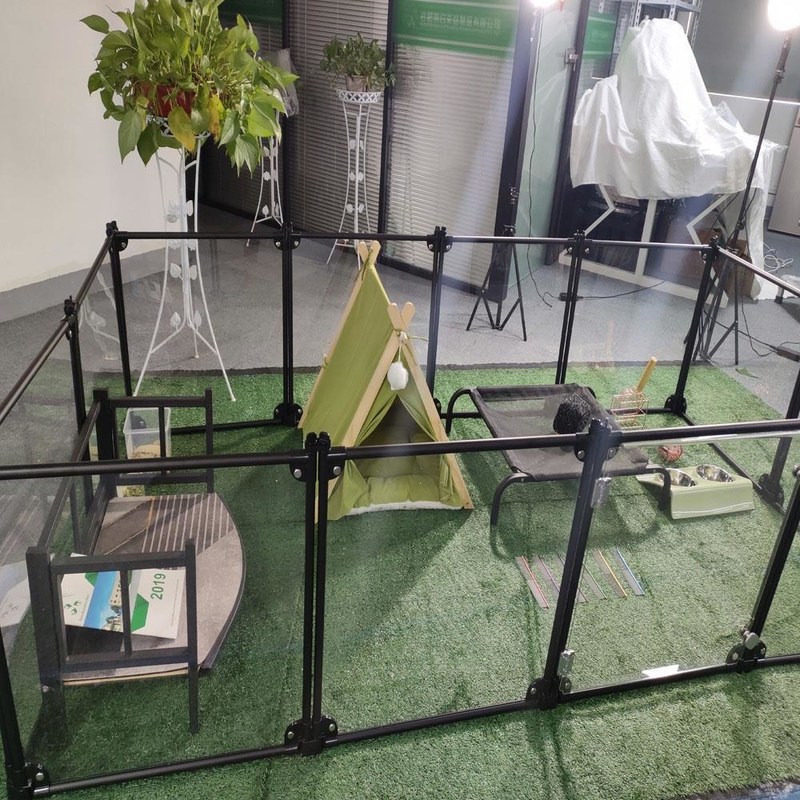 Εργοστάσιο πολυτελείας ακρυλικού αλουμινίου αποσυναρμολογήσιμο παιγνίδι κατοικίδιων κατοικίδιων γάτας Κένελ Σπίτι σκύλος φράχτης πένα διαφανές χαρτόνι προσαρμοσμένο κουμπί λογότυπο